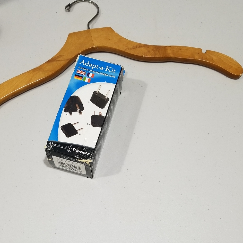 Adapt- a - Kit Adapter Plugs